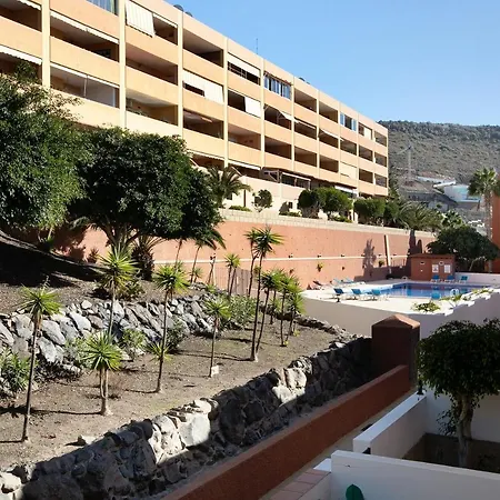 Villa Orlanda *